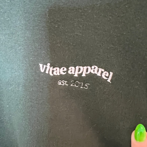 Green Vitae Apparal Sweater - Size Small - Picture 5 of 5